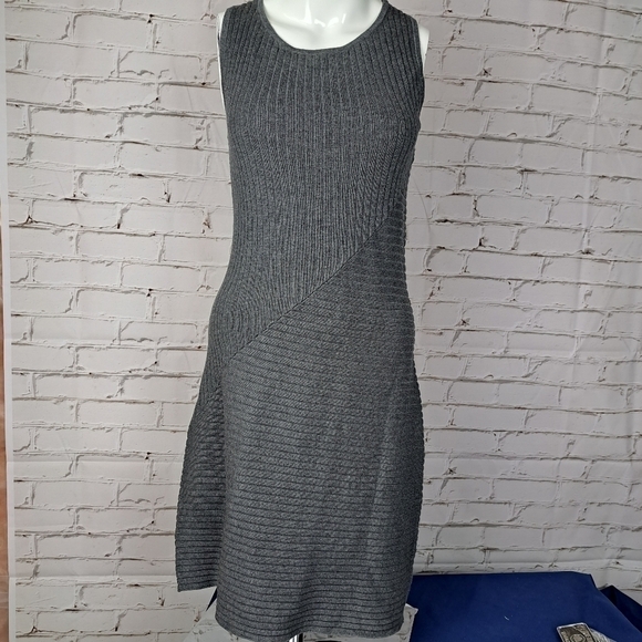 Athleta Ananda Sweater Dress - Picture 3 of 13